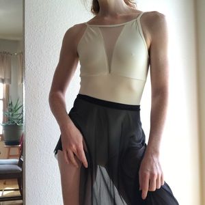 Elevé Leo (or one-piece)